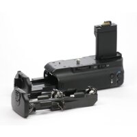 Minadax Profi Batteriegriff fuer Canon EOS 500D, 450D wie der BG-E5 - fuer LP-E5 und 6 AA Batterien + 1x Infrarot Fernbedienung!