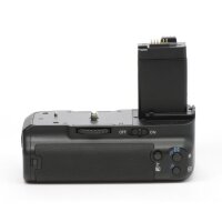 Minadax Profi Batteriegriff fuer Canon EOS 500D, 450D wie der BG-E5 - fuer LP-E5 und 6 AA Batterien + 1x Infrarot Fernbedienung!
