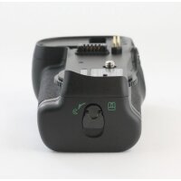 Batteriegriff fuer Nikon D300, D300s, D700
