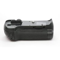 Minadax Profi Batteriegriff fuer Nikon D610, D600 - aehnlich wie MB-D14 fuer 2x EN-EL15 oder 8x AA Batterien + 1x EN-EL15 Nachbau-Akku + 1x Infrarot Fernbedienung!